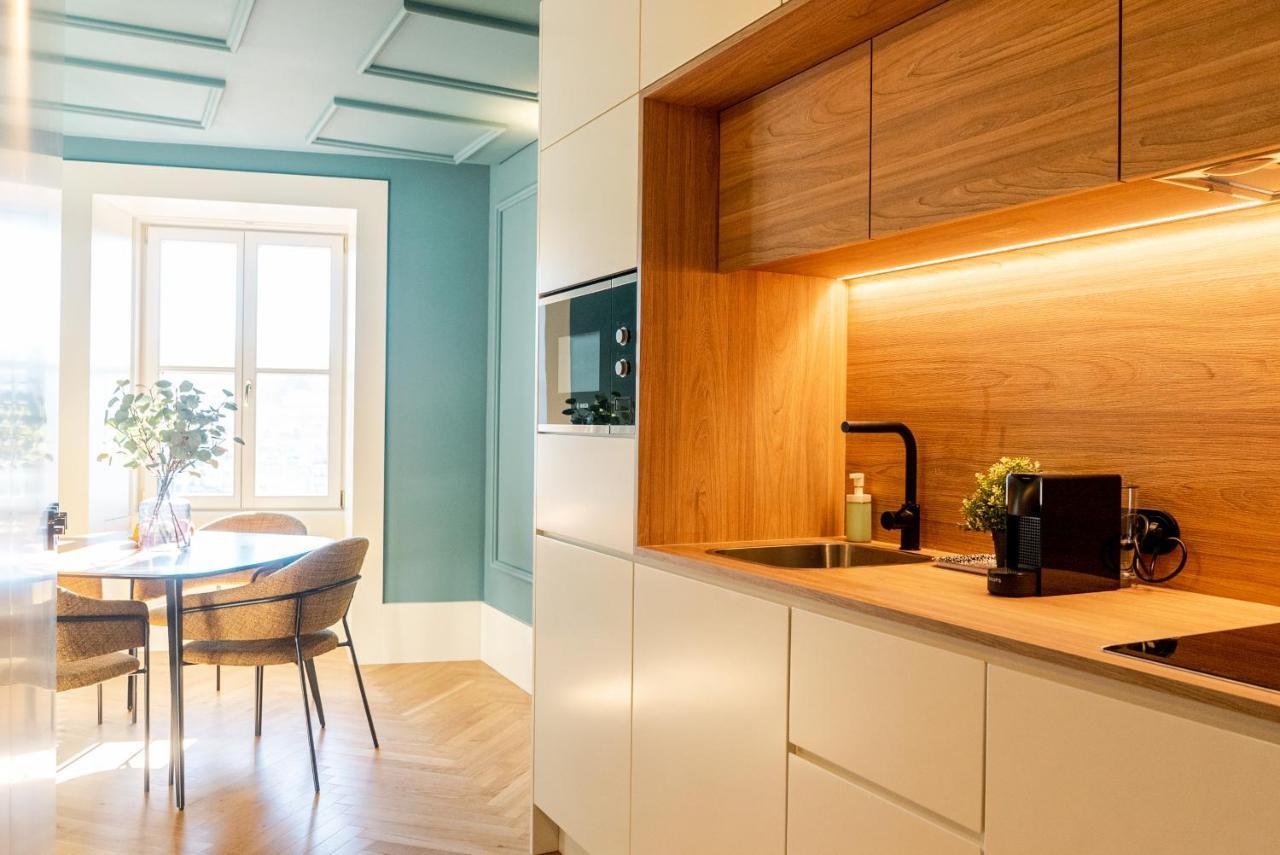 Award Winning Design Center - River View! Apartment Porto
