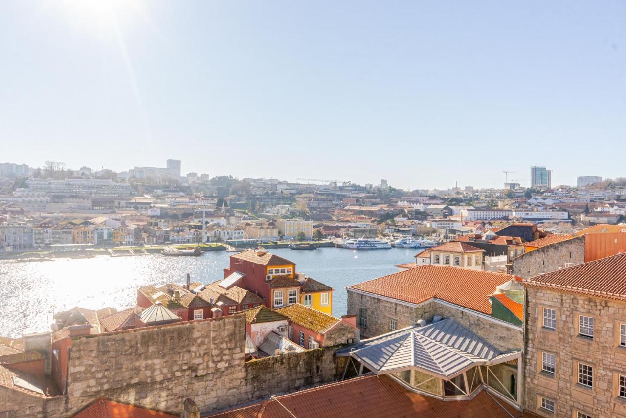 Award Winning Design Center - River View! Apartment Porto