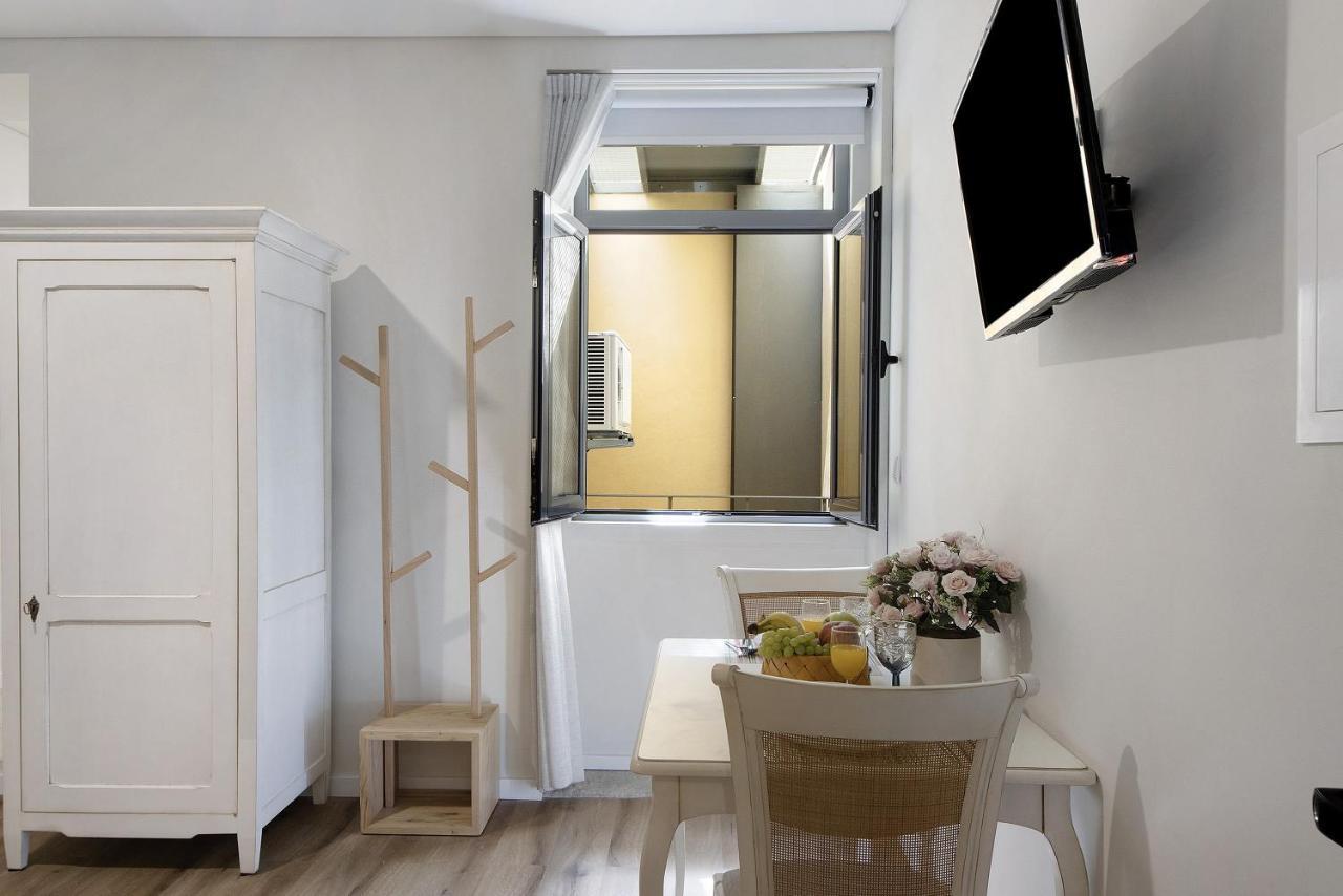 Village 6 * Porto