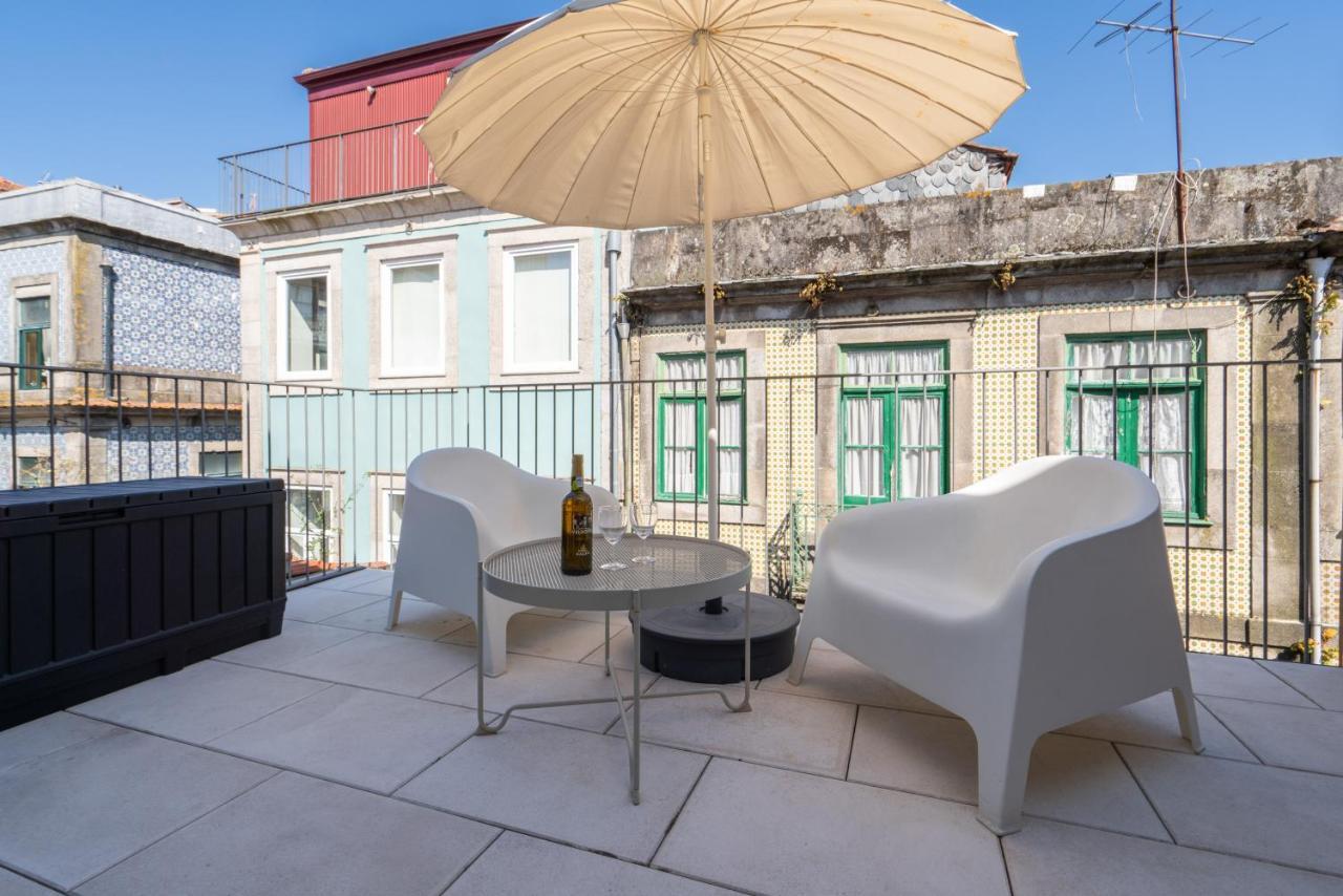 Host Wise - Luxurious Private Flats - Balcony Porto