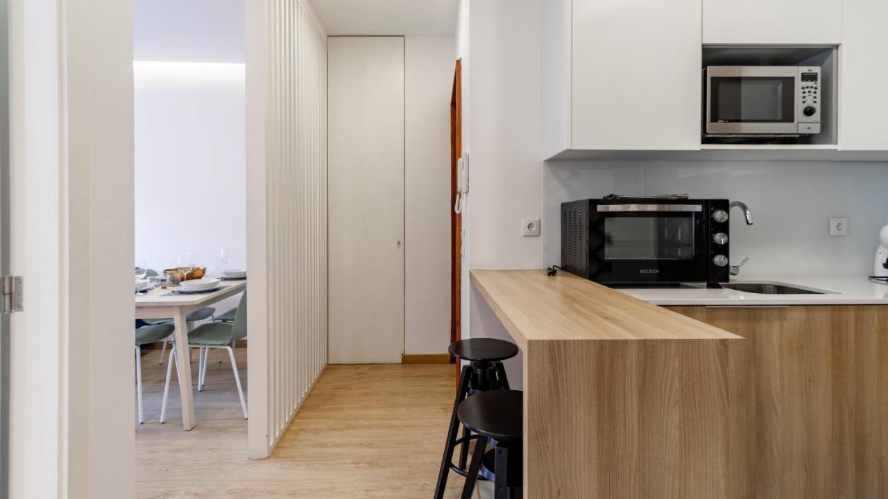 1br Retreat In Prime Location By Lovelystay Apartment Porto
