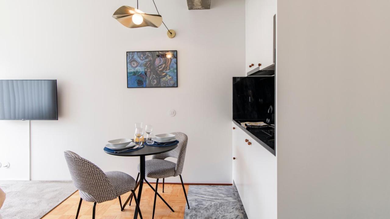 Apartment Ceuta By Lovelystay Porto