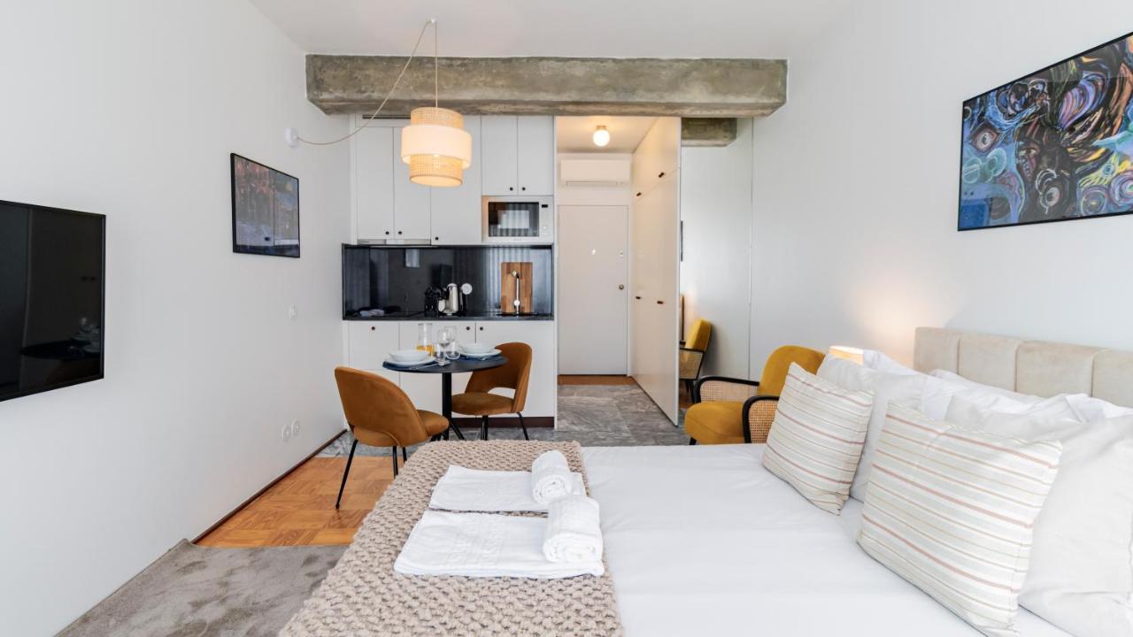 Ceuta By Lovelystay Apartment *