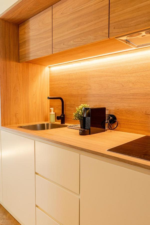 Award Winning Design Center - River View! Apartment *