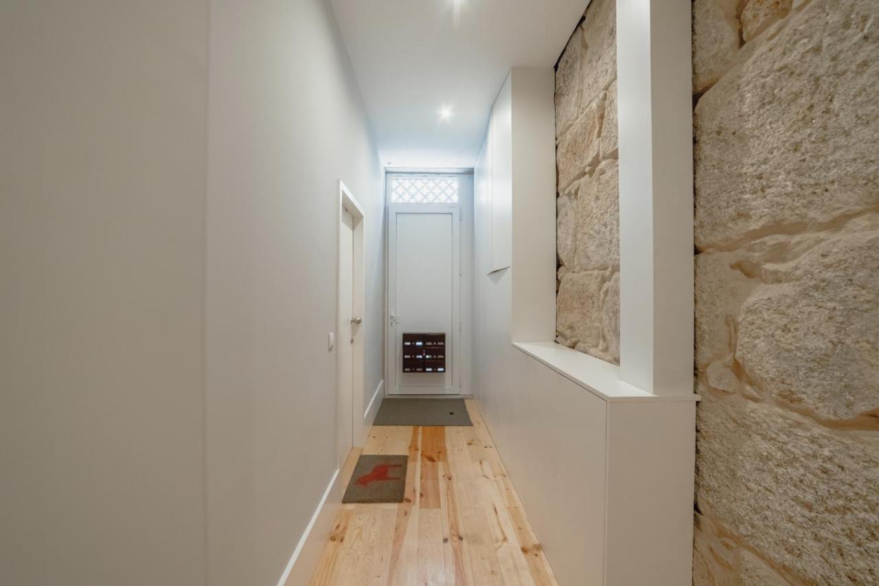 Apartment Downtown Santos With Terrace By Homing Porto
