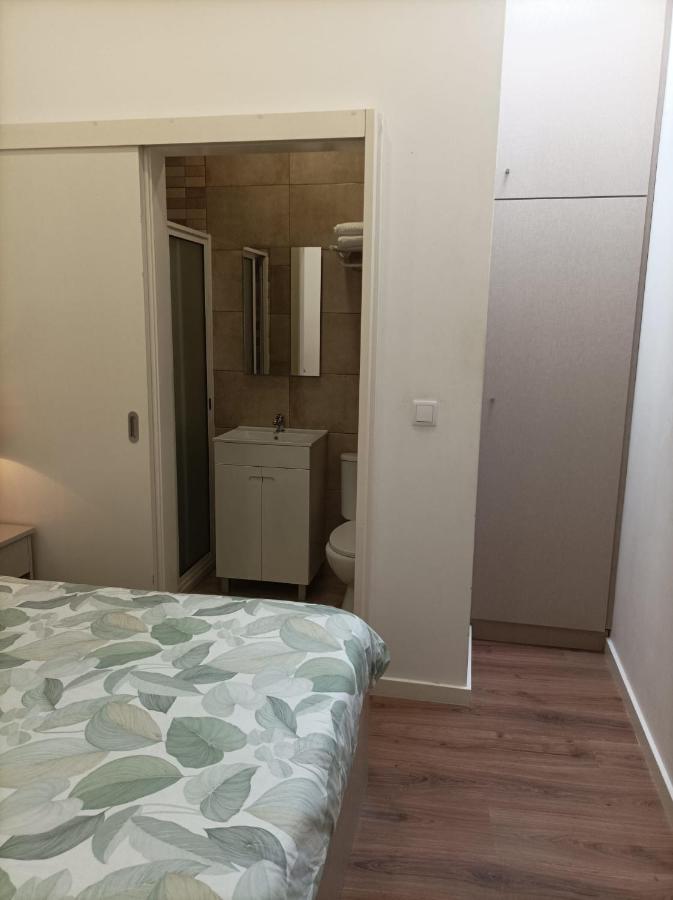 Hotel Londres *