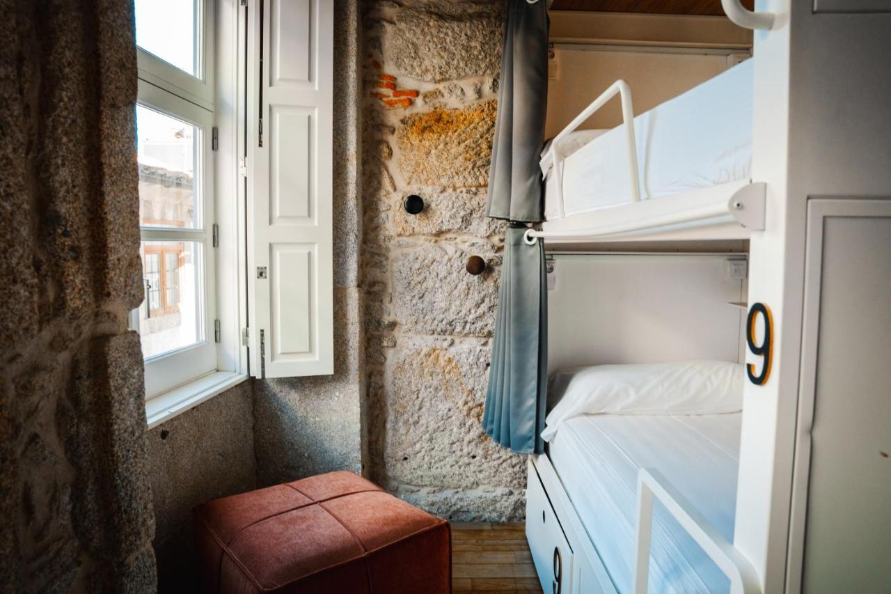 Hostel The House Ribeira *