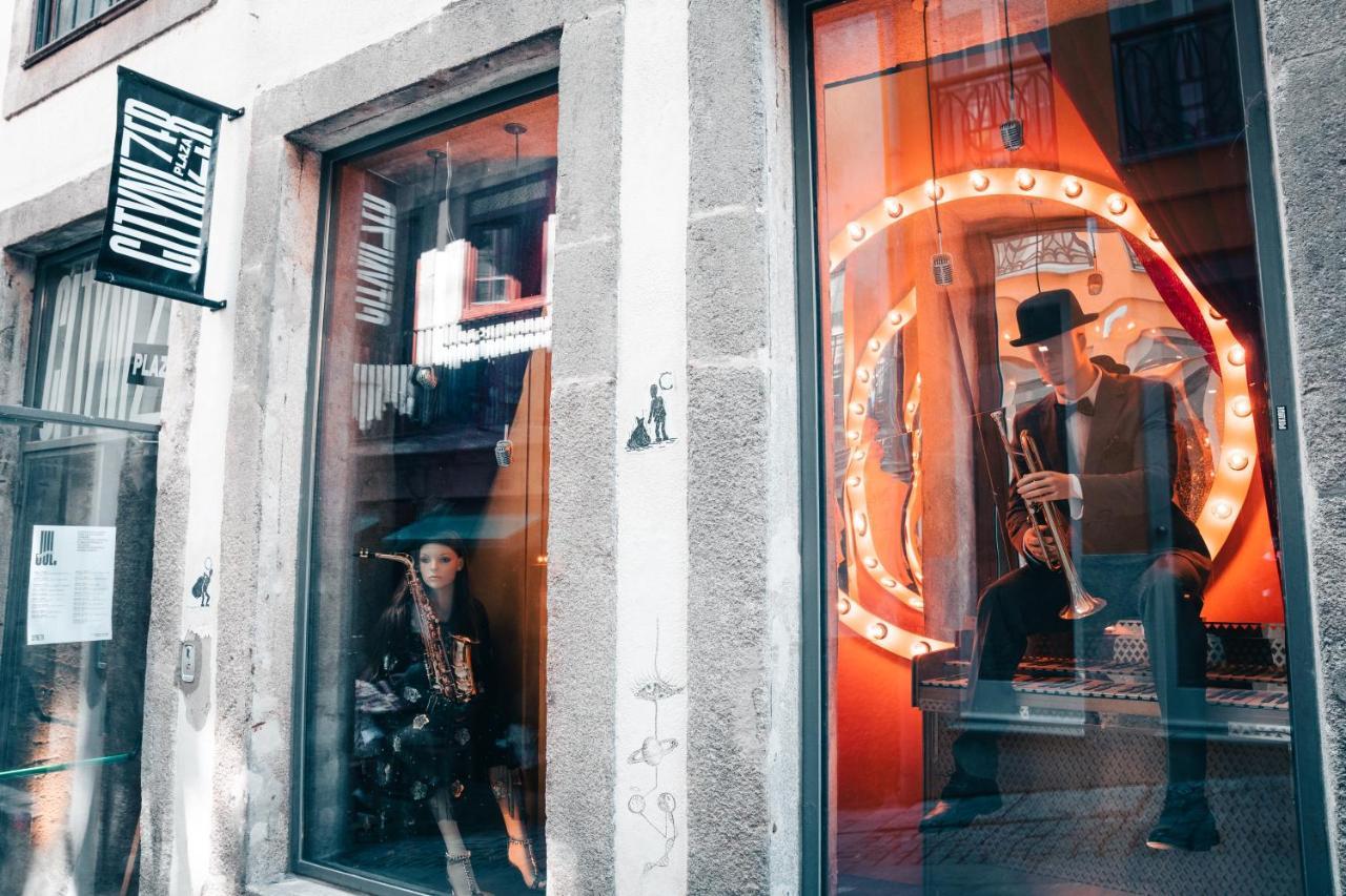 Hostel The House Ribeira Porto