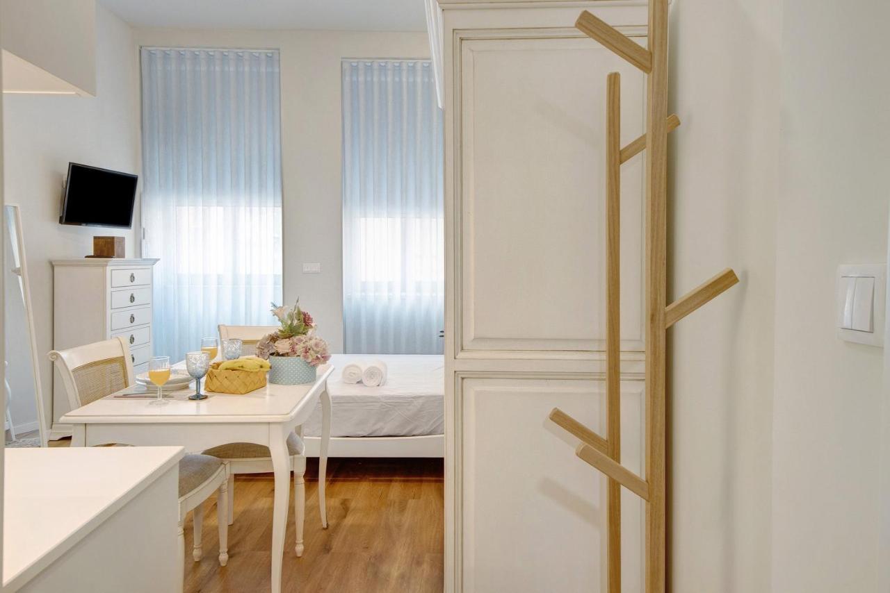 Apartment Village 1 *