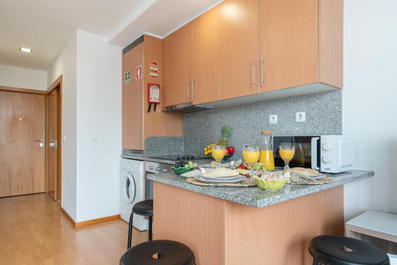 Bright Quiet Flats W/ Terrace Apartment Porto