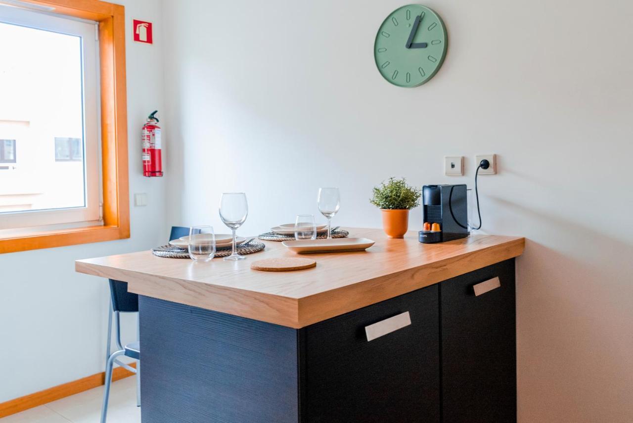 Apartamento Bright In The Heart Of Lapa - 5min Walk To Metro! Porto