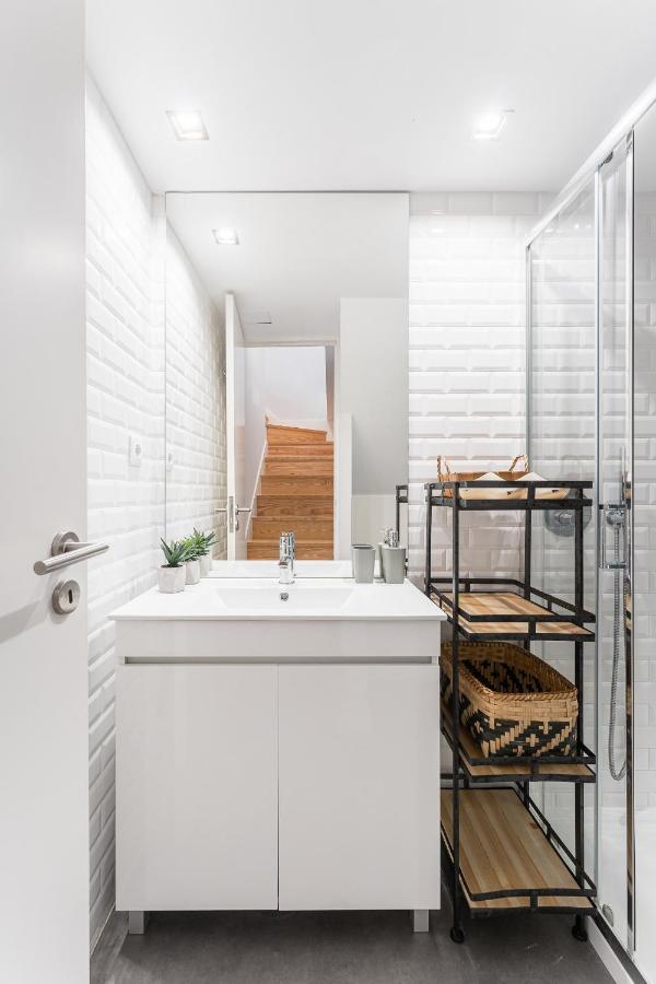 Apartment Alegria Duplex - Modern Apt In