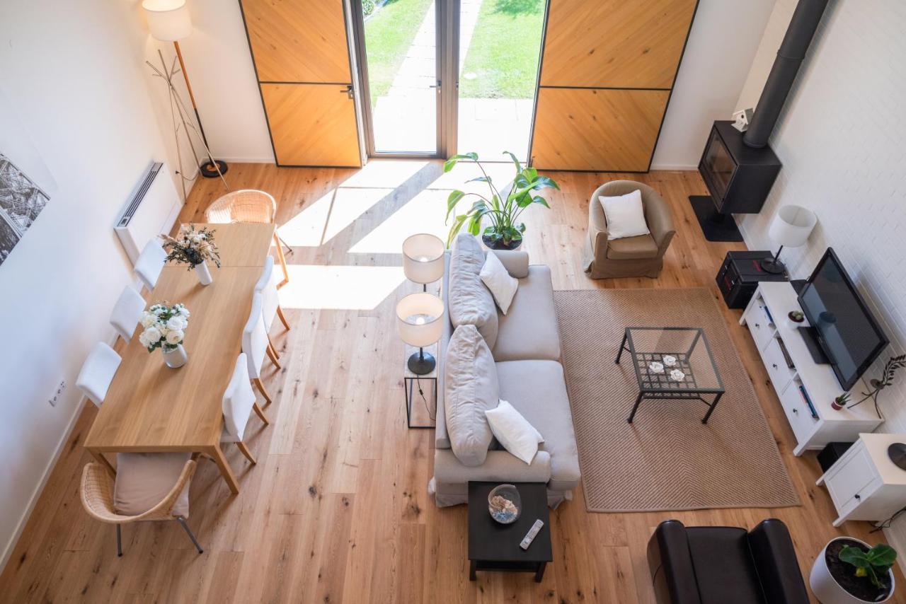 Loft In *