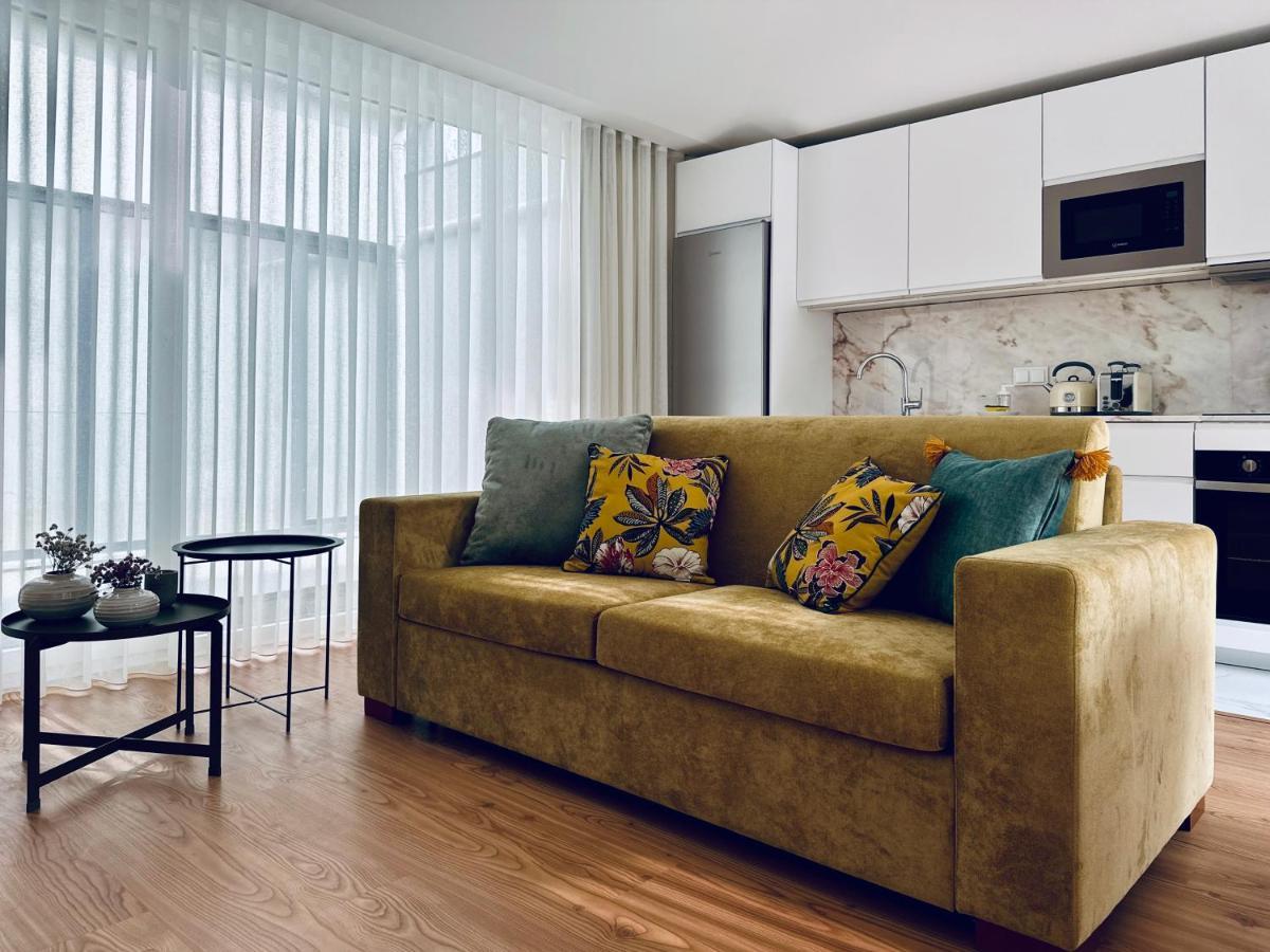 Vibrant Apartments-campo 24 Agosto