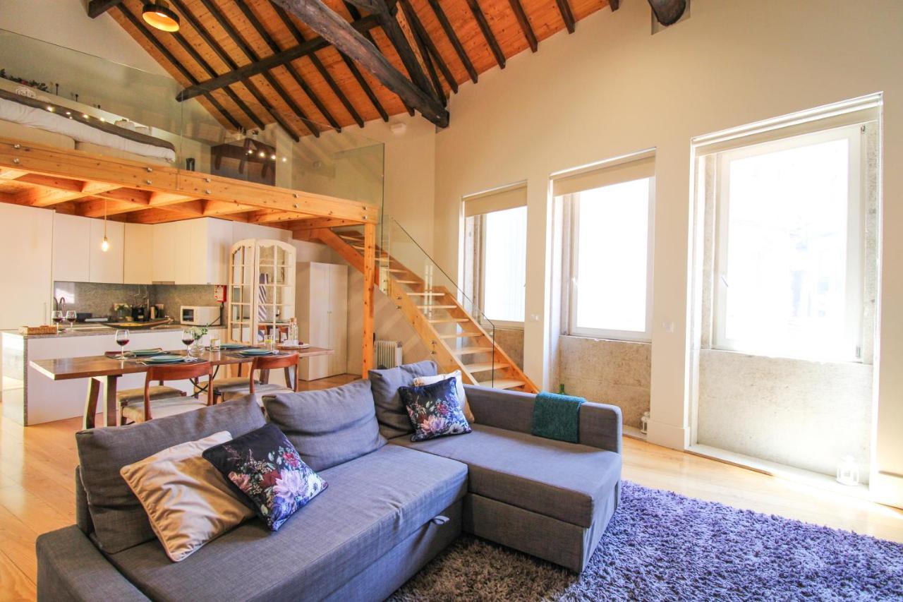 Mouzinho Mezzanine Apartment