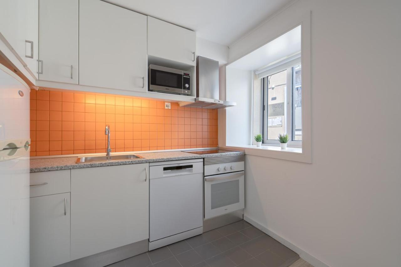 Ferienhaus Welcoming Adorable House - Ace Location *