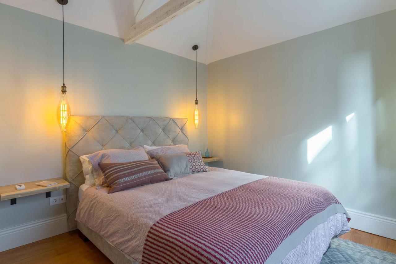 Elegant 2br Duplex In Center By Lovelystay
