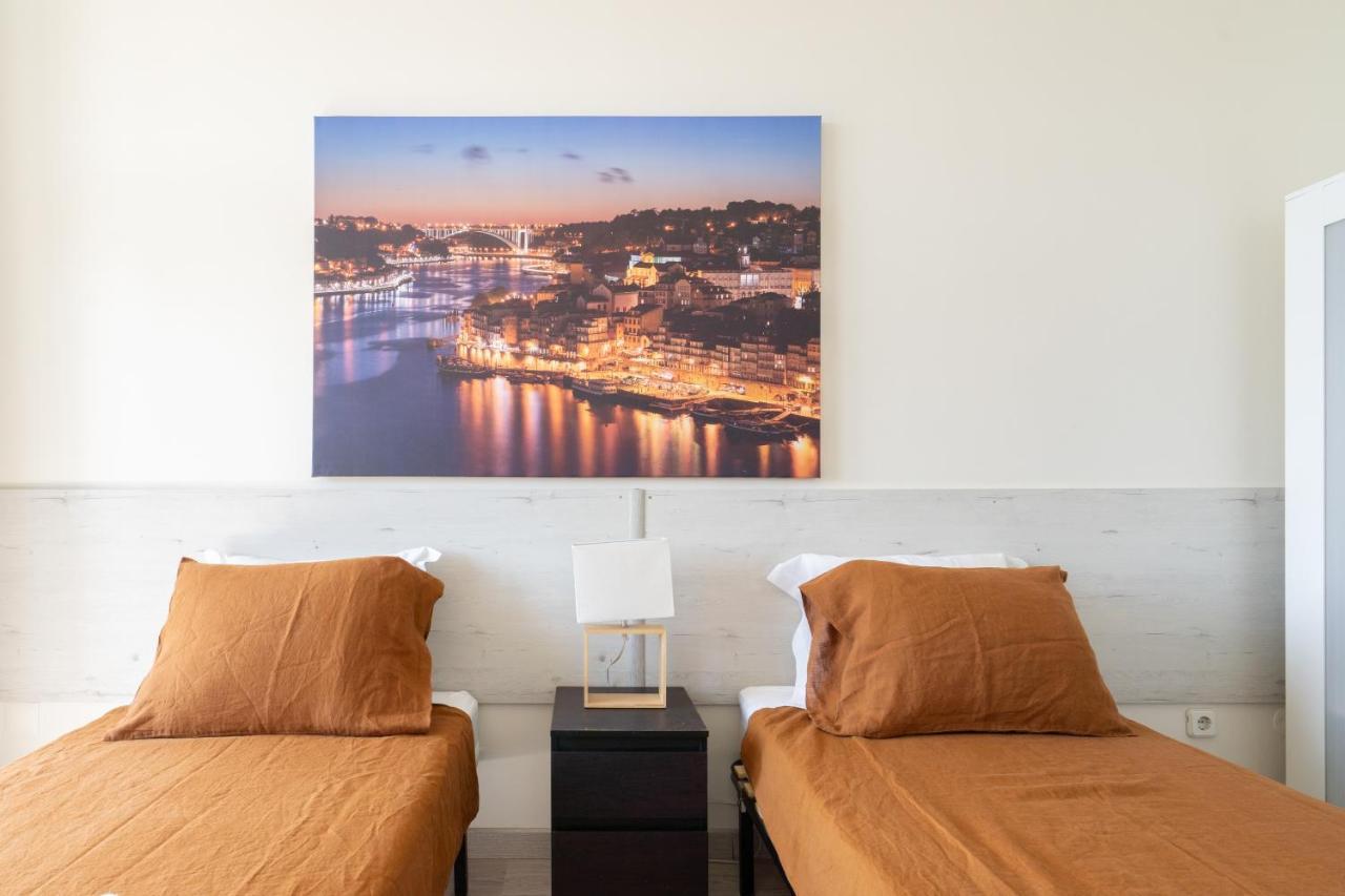 Appartement Host Wise - Cozy Sunny Flats - Ace Location Porto