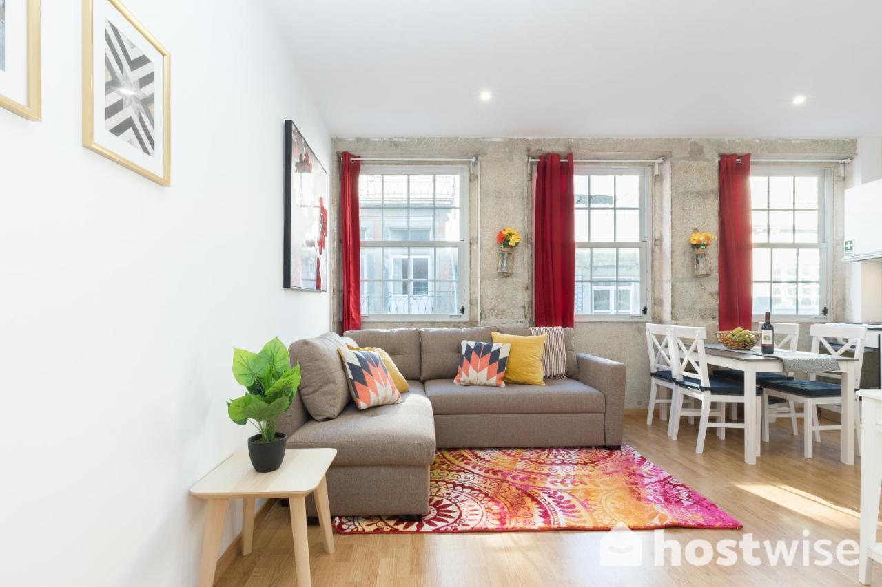 Host Wise - Colorful Fresh Flats - Batalha Porto