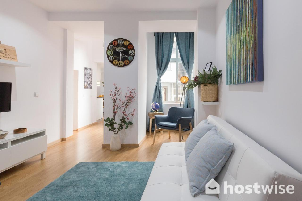 Host Wise - Colorful Fresh Flats - Batalha Porto