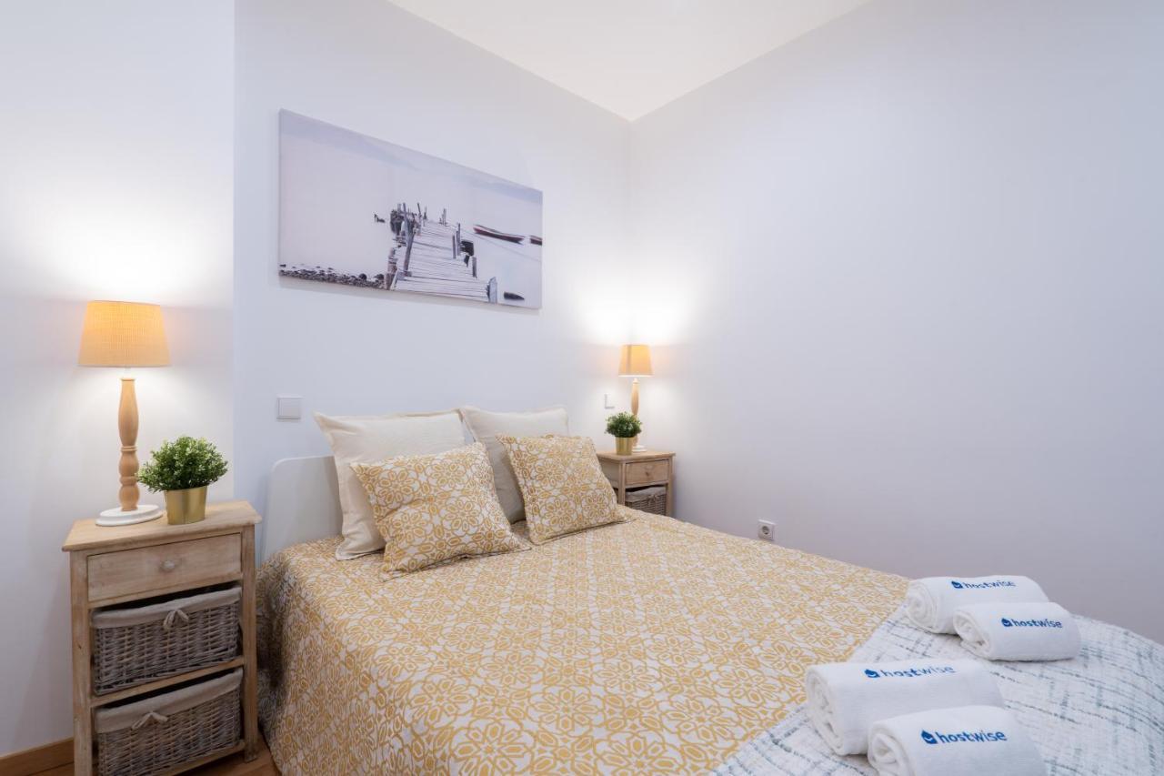 Host Wise - Colorful Fresh Flats - Batalha Porto