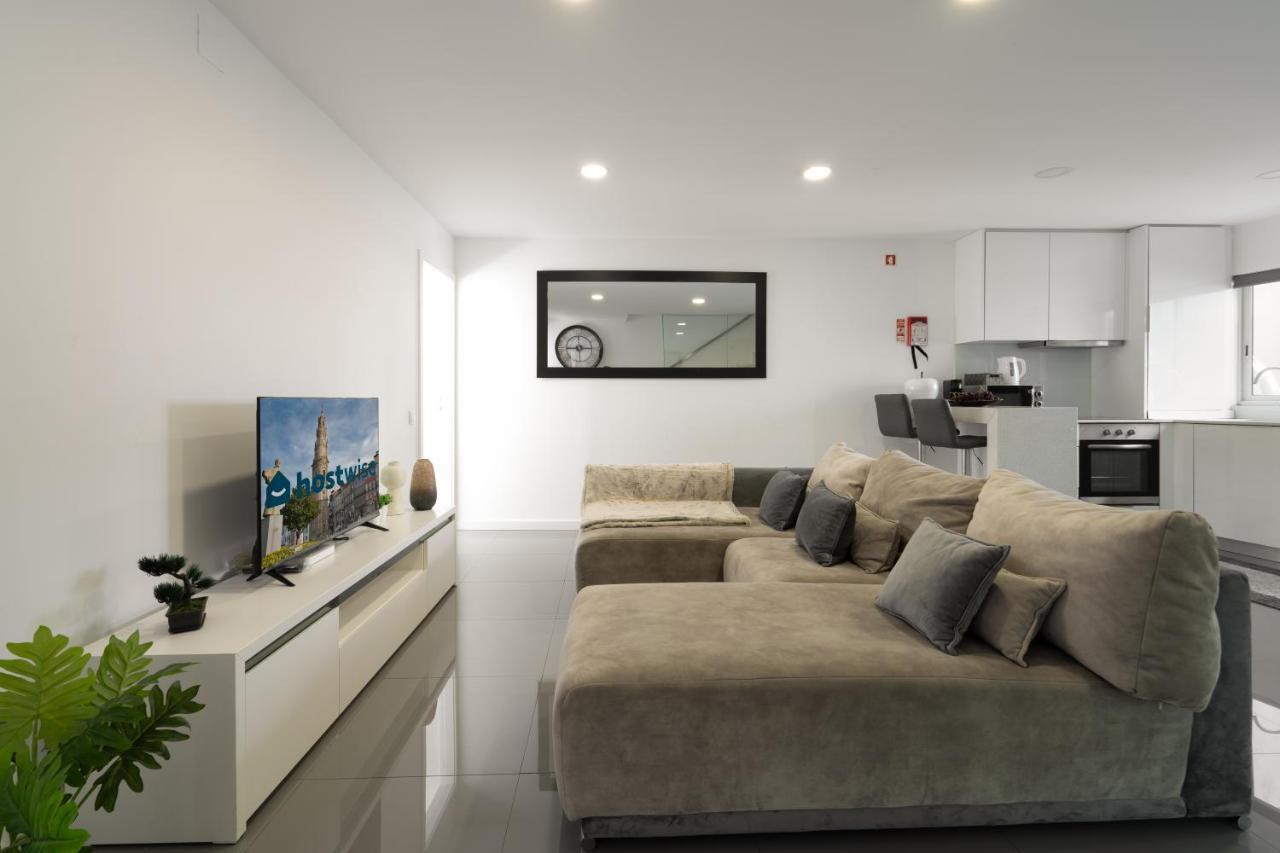 Host Wise - Spacious Noble Ace Location Apartment