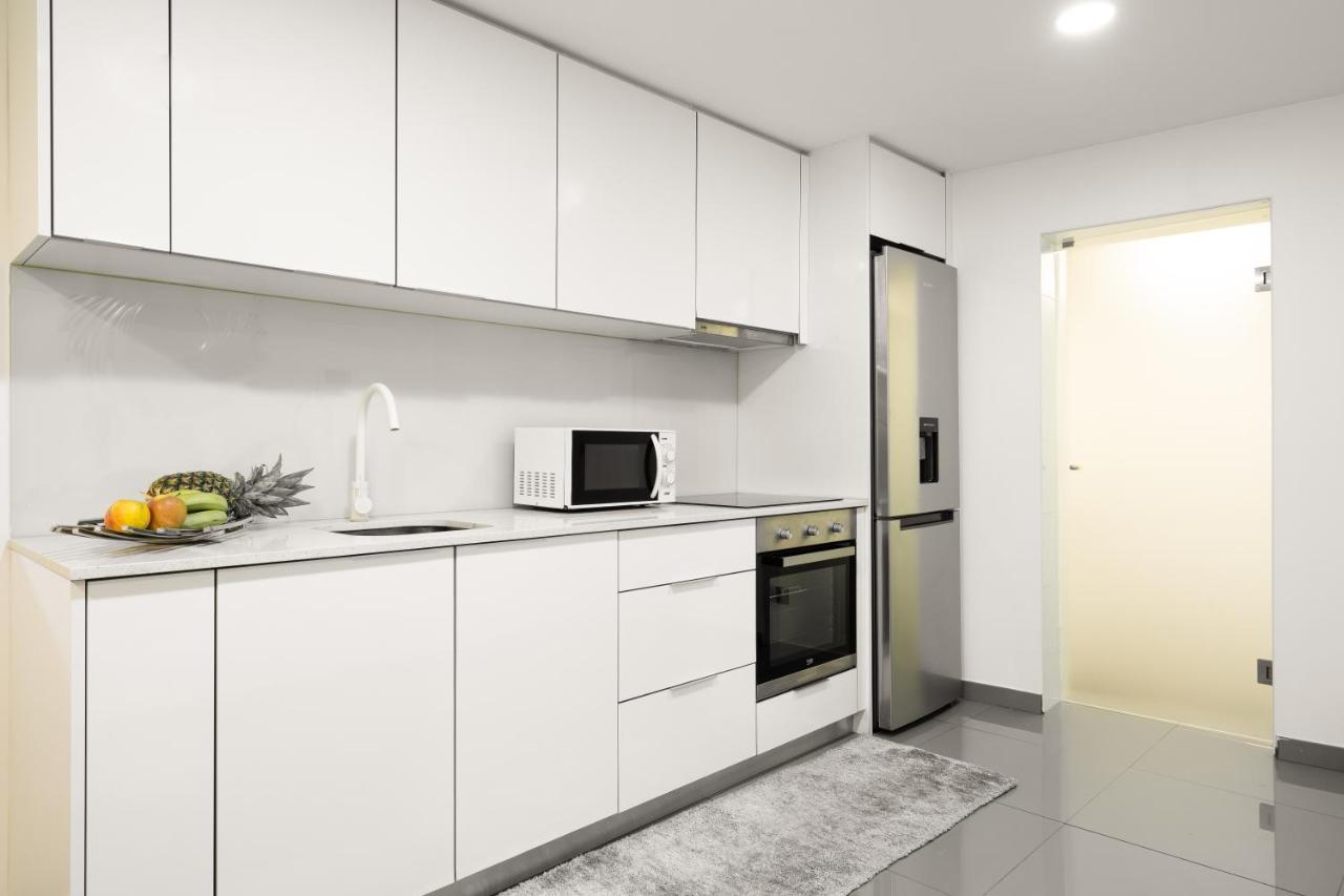 Host Wise - Spacious Noble Ace Location * Porto