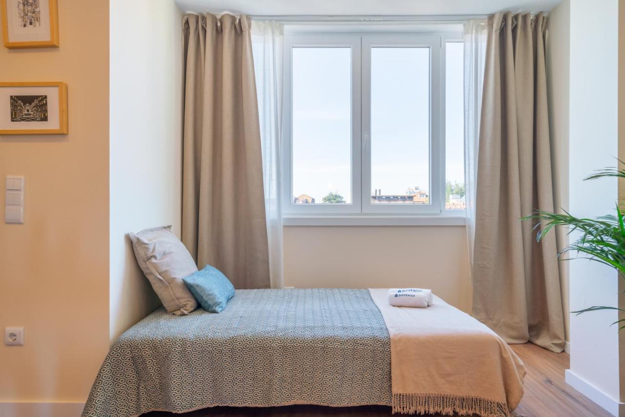 Host Wise - Fantastic Contemporary Flat W Balcony Appartement Porto