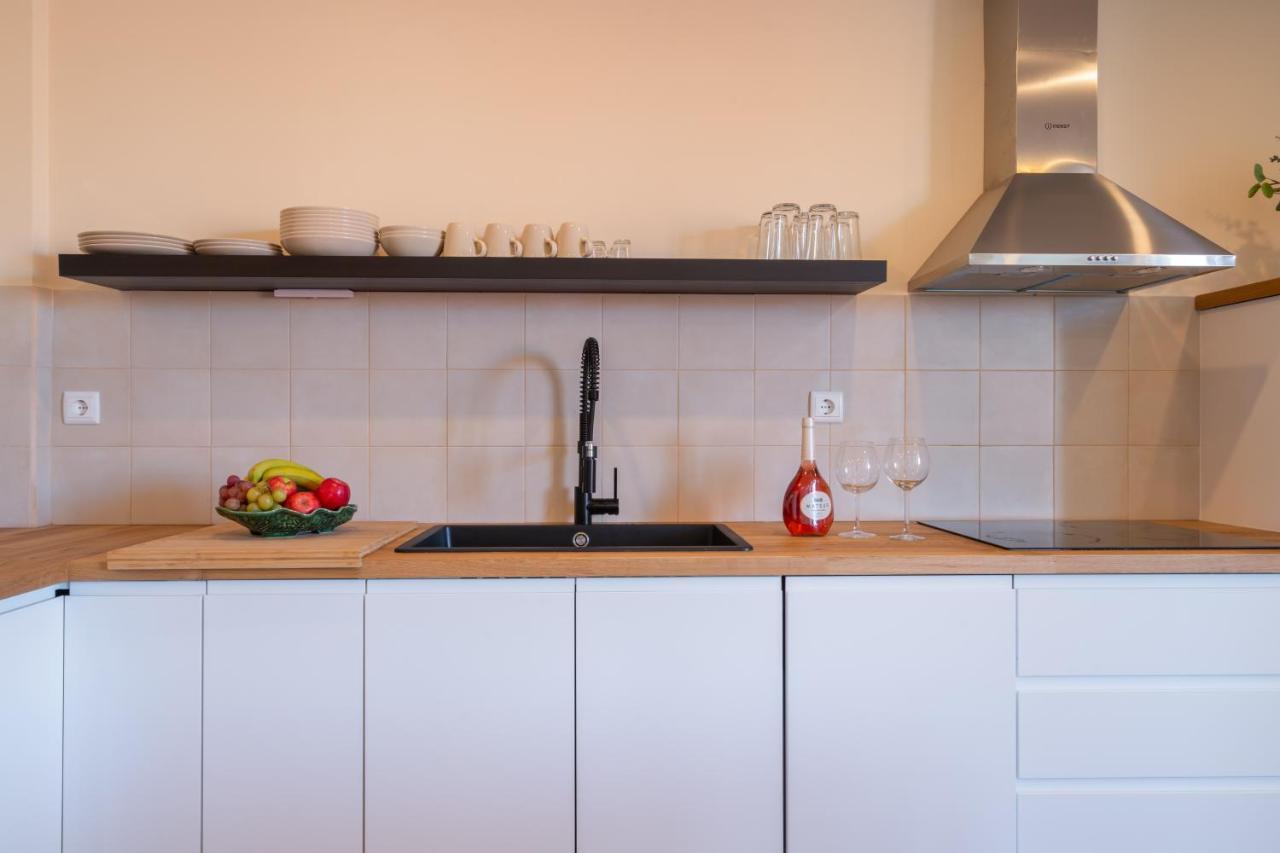 Appartement Host Wise - Fantastic Contemporary Flat W Balcony Porto