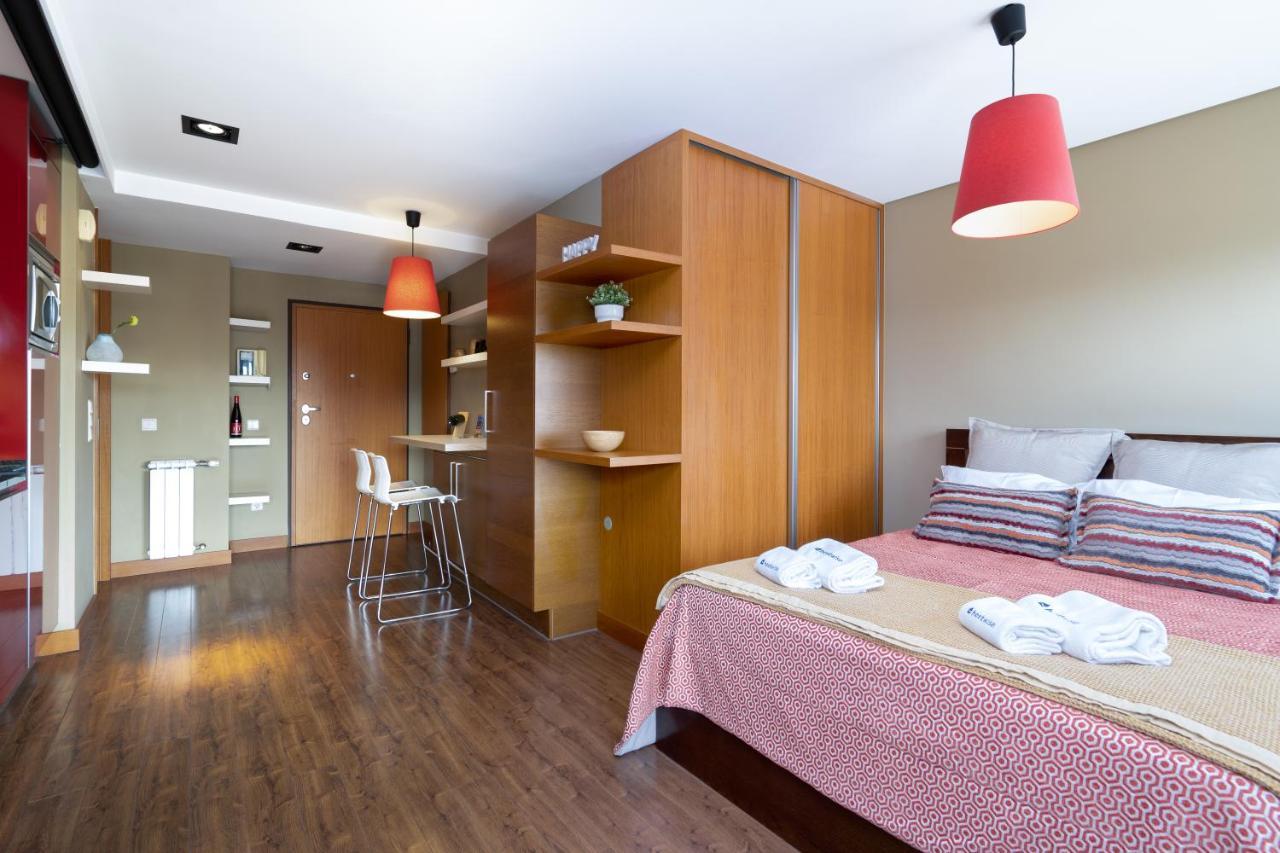 Host Wise - Bright Fresh Flat With Garage - Marques Apartment *