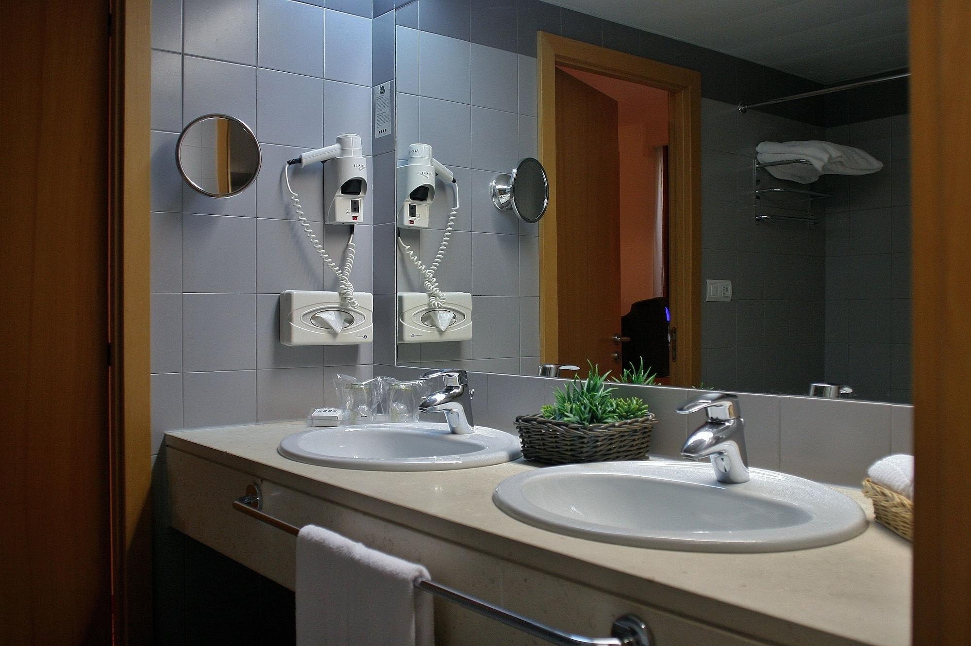 Portus Cale 4* Porto