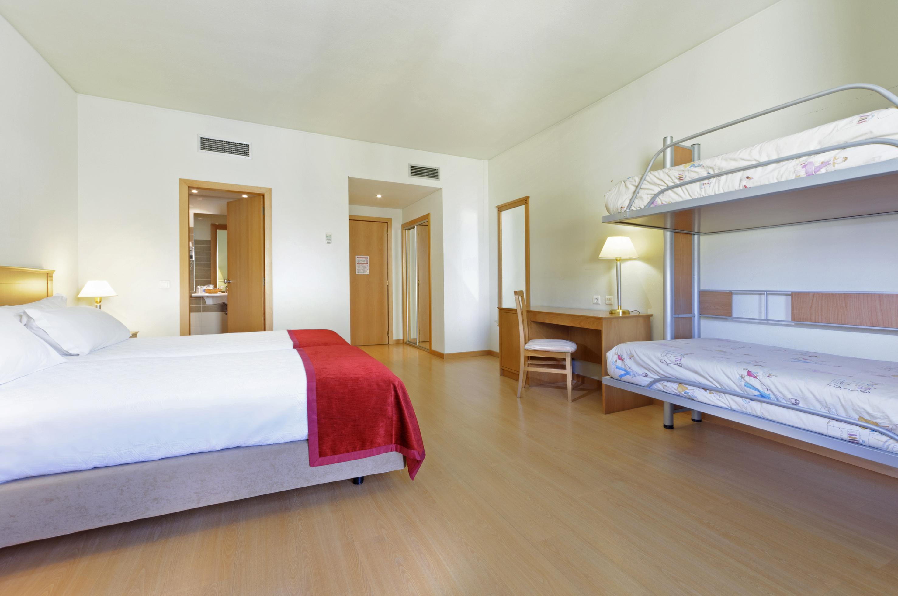 Tryp By Wyndham Centro 3* Porto