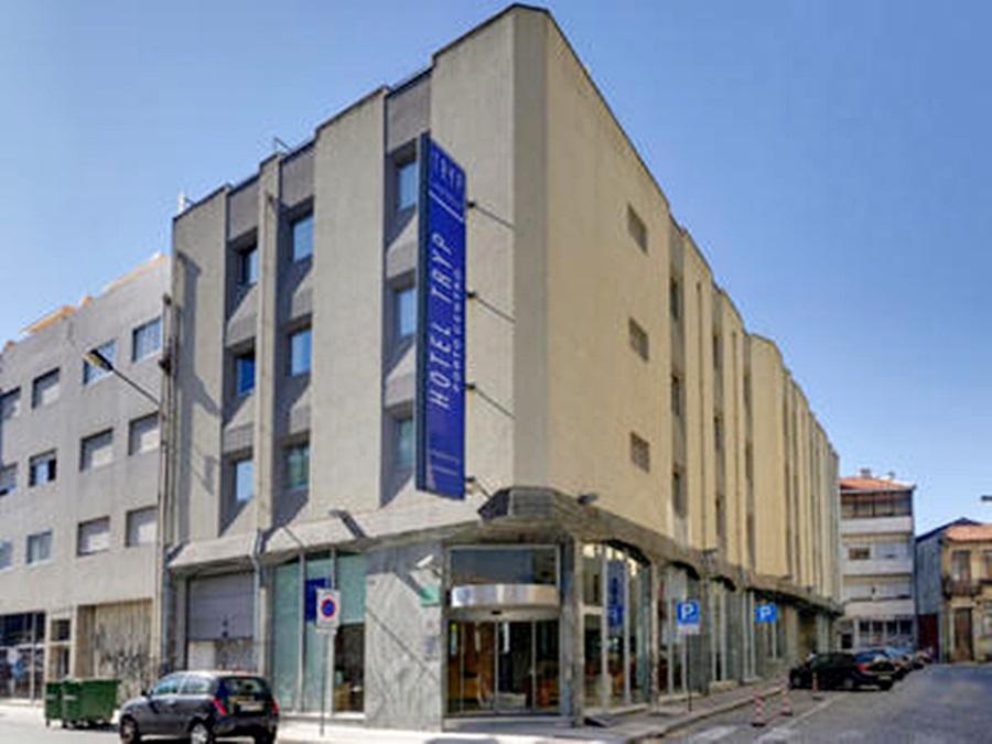 Tryp By Wyndham Centro Hotel 3*