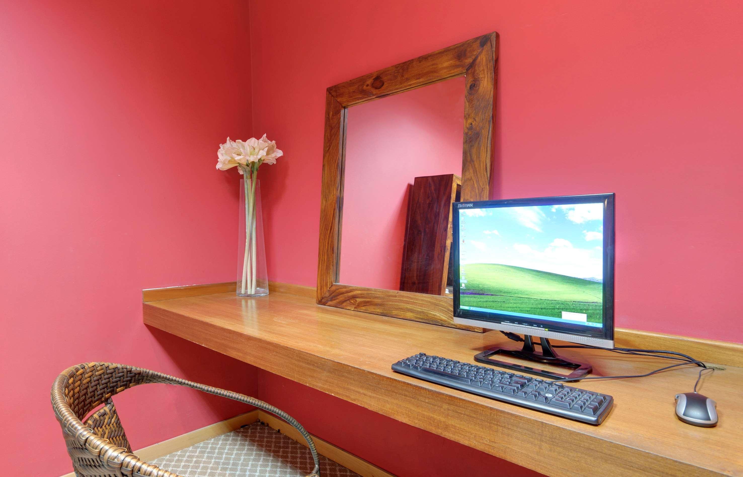 Tryp By Wyndham Centro Hotel 3*