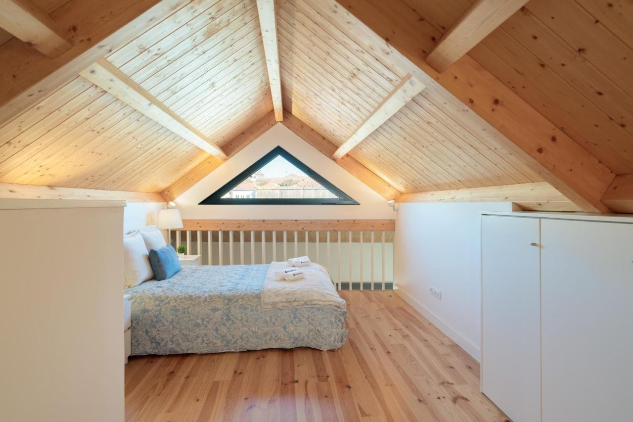 Host Wise - Lovely & Cozy Duplex Flat