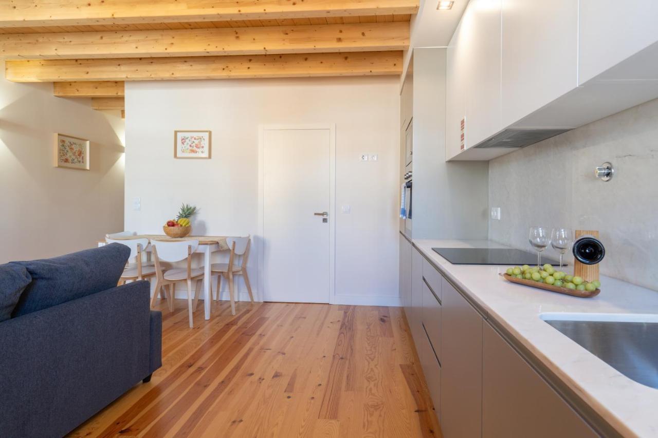 Apartment Host Wise - Lovely & Cozy Duplex Flat