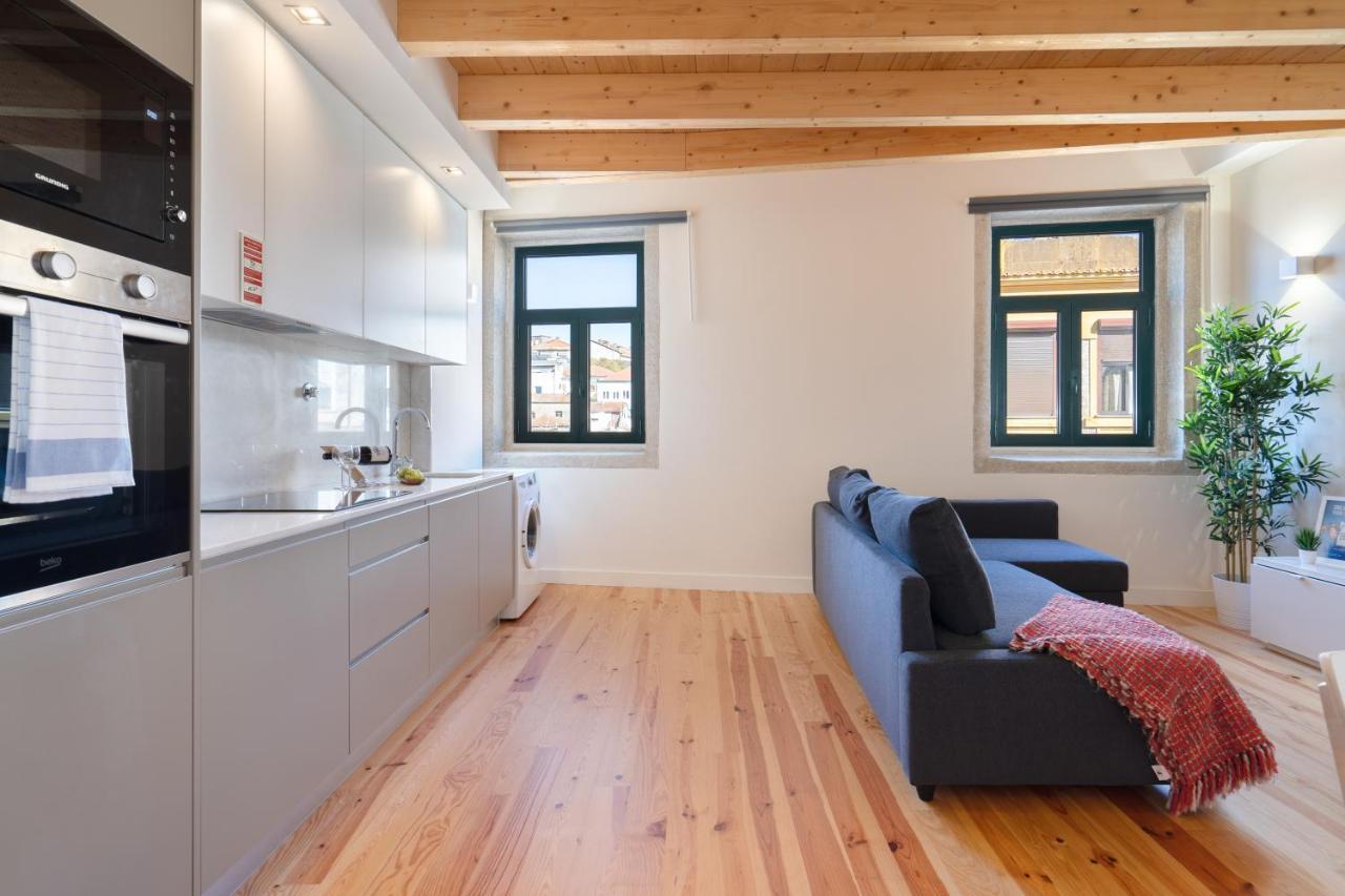 Host Wise - Lovely & Cozy Duplex Flat * Porto