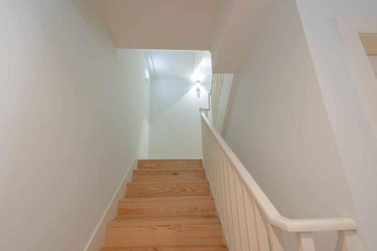 Host Wise - Lovely & Cozy Duplex Flat Porto