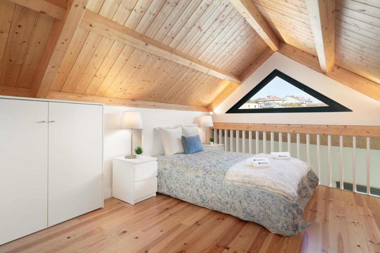 Host Wise - Lovely & Cozy Duplex Flat Apartment Porto
