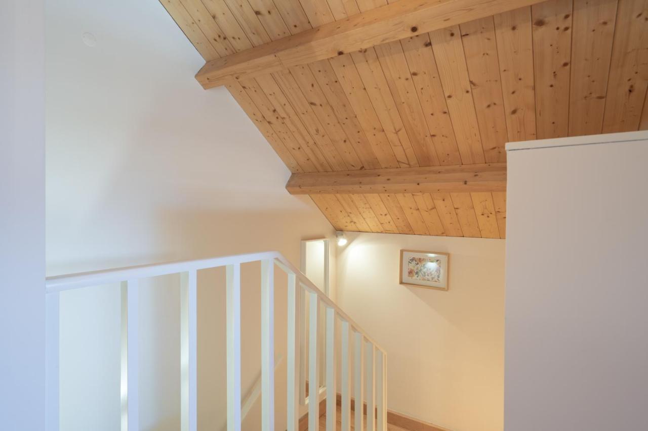 Apartment Host Wise - Lovely & Cozy Duplex Flat Porto