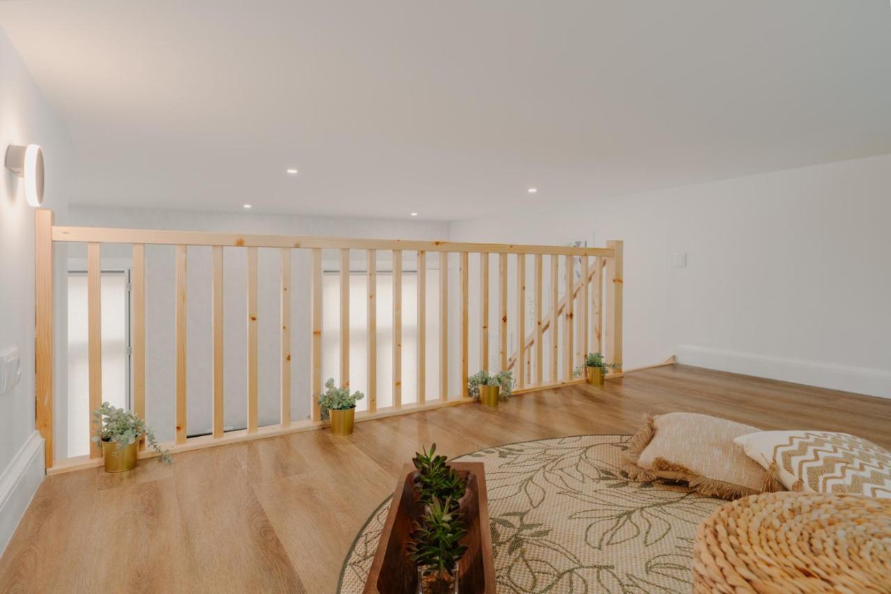 Charming Central Studio With Ac, Next To Metro Station Porto