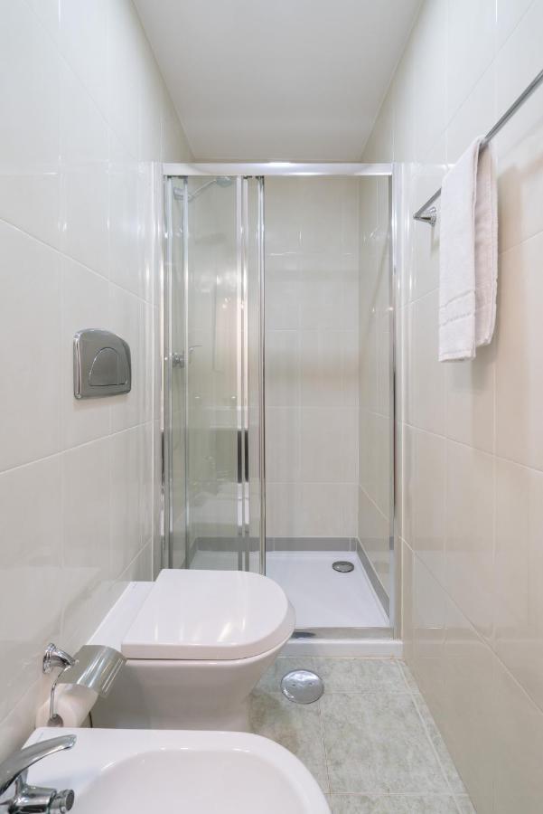 Host Wise - Bright Quiet Flats - Prime Location Apartment Porto