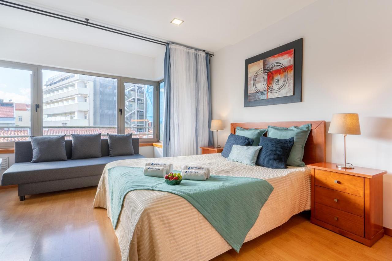 Host Wise - Bright Quiet Flats - Prime Location *