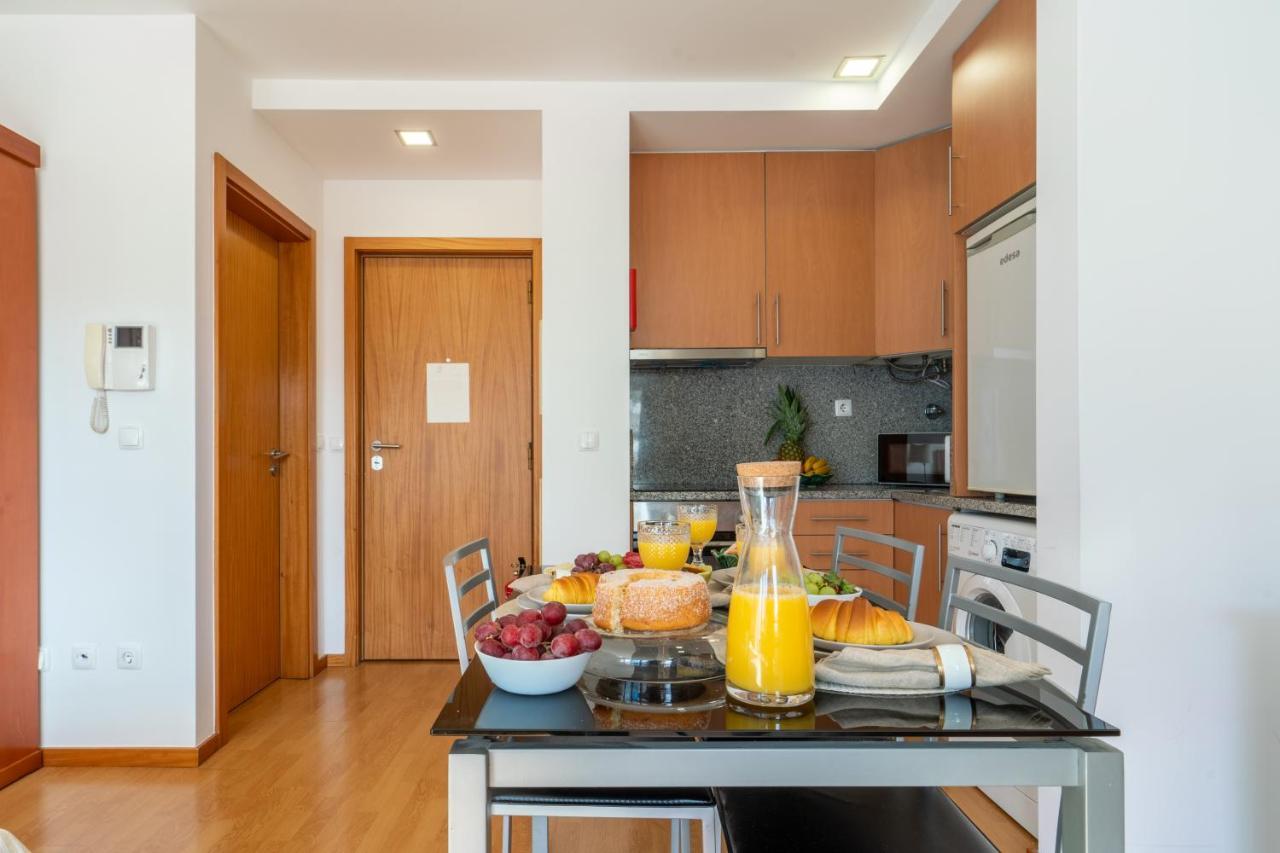 Host Wise - Bright Quiet Flats - Prime Location * Porto