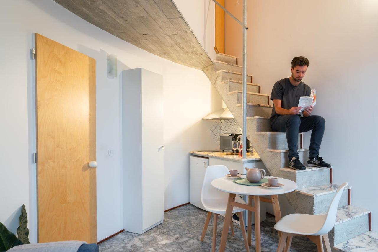 Apartment Host Wise - Quiet Colourful House - Garden *