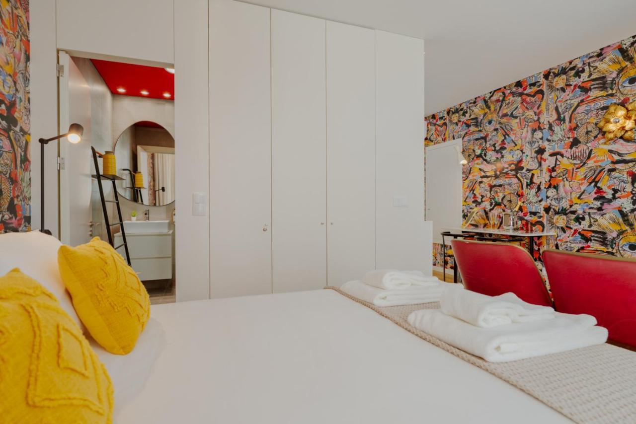 Theater Apartment
