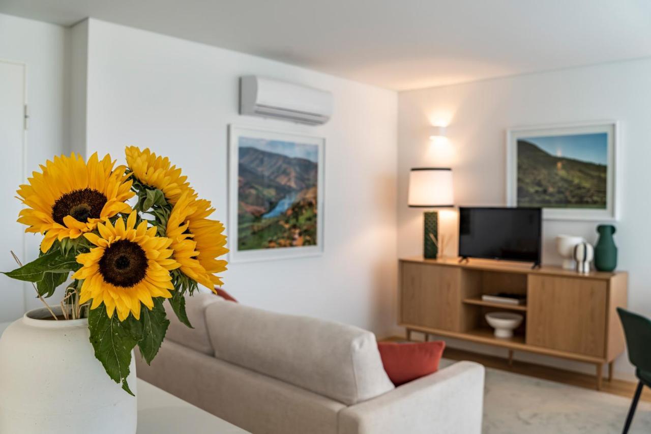 Apartment Bonfim Living - Great Location, Al Fresco Dining And Free Private Parking