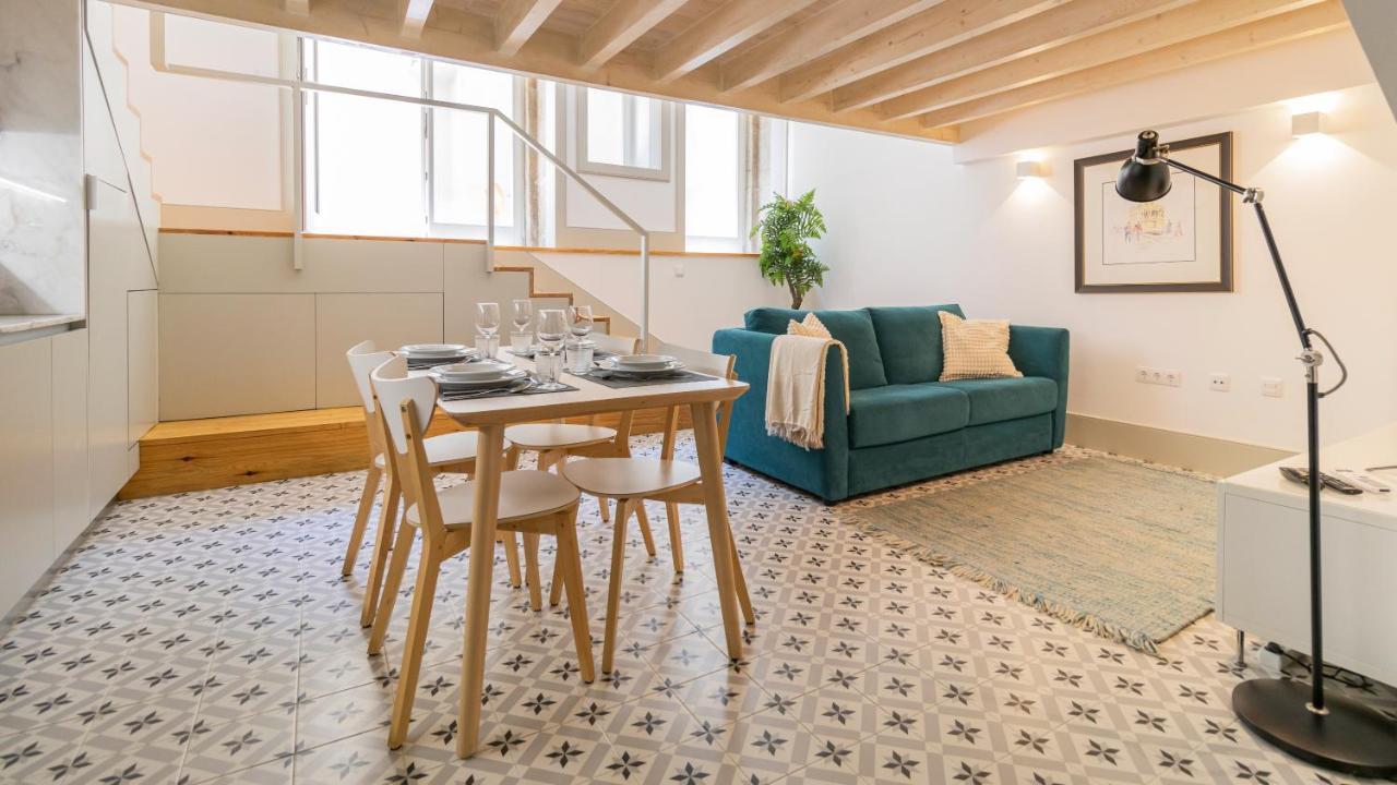 Stunning Duplex W/ Patio By Lovelystay