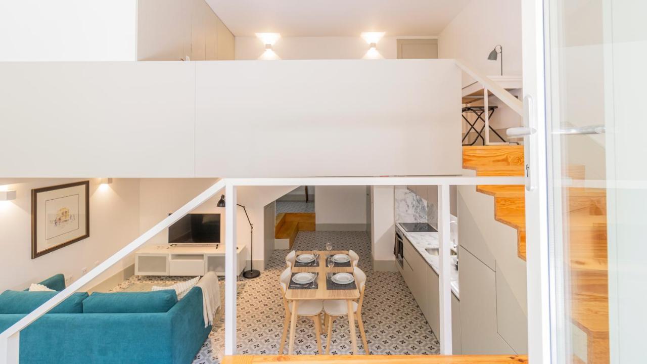 Stunning Duplex W/ Patio By Lovelystay Apartamento