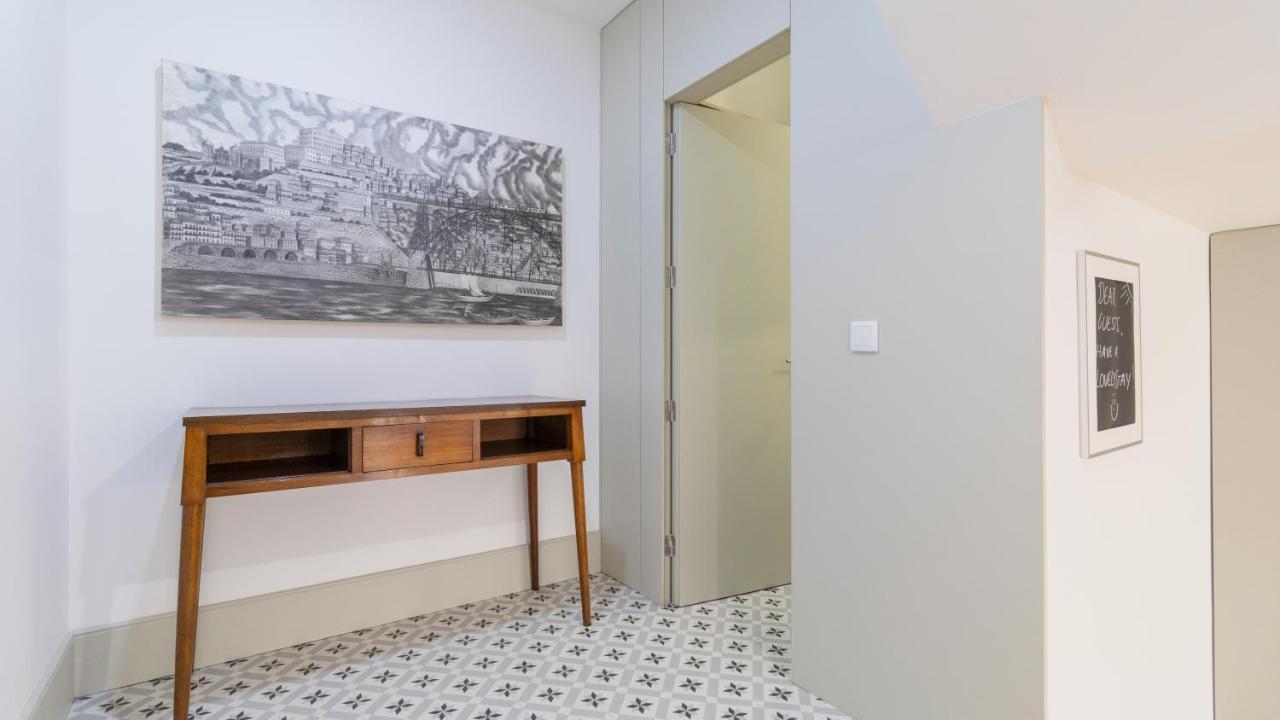 Stunning Duplex W/ Patio By Lovelystay Apartamento